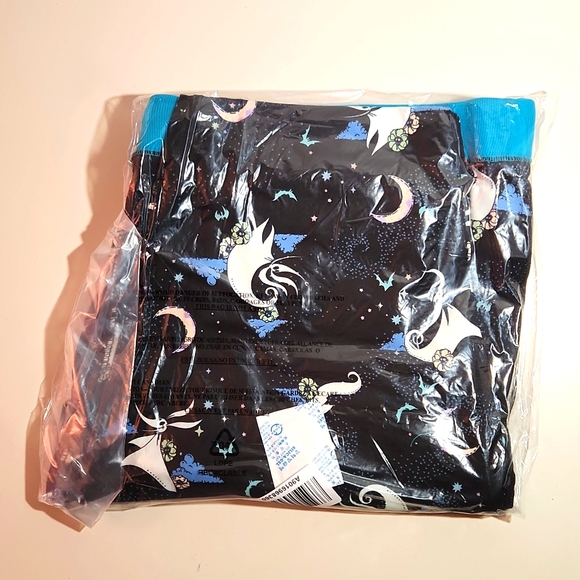 Disney Pants & Jumpsuits Nwt Nightmare Before Christmas Disney